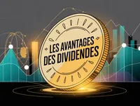 Grande pièce dorée portant l’inscription « Les avantages des dividendes » devant des courbes et des barres de graphique.