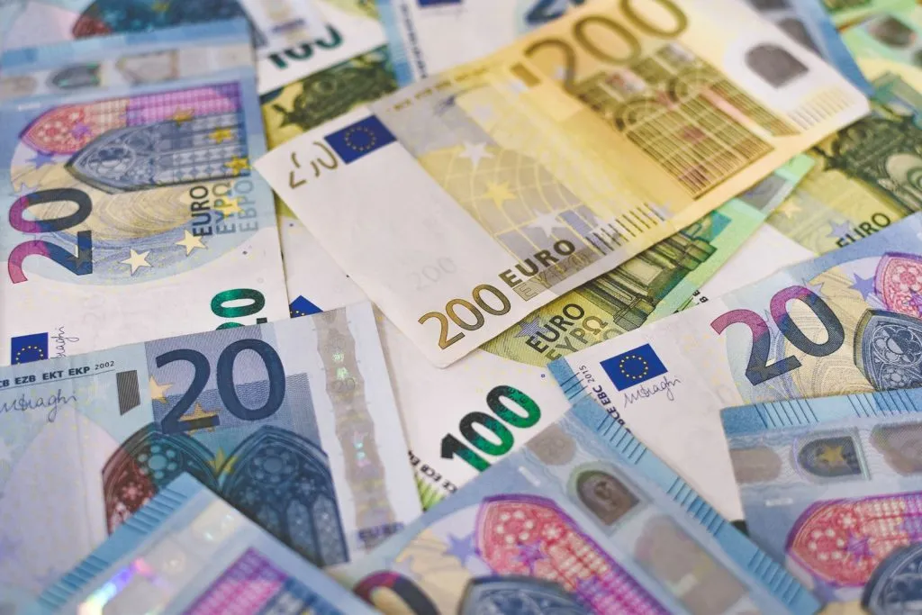 Billets en euros, Dassault Systèmes verse 0,27€ par action le 29 mai 2026